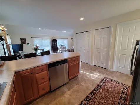 75 Bernsley Road Woodridge NY 12789