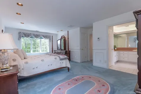 25 Alison Court Kingston NY 12401