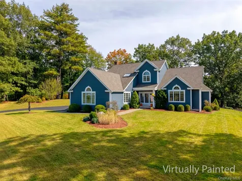 25 Alison Court Kingston NY 12401