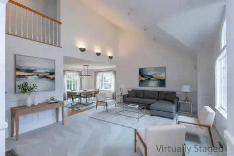 25 Alison Court Kingston NY 12401