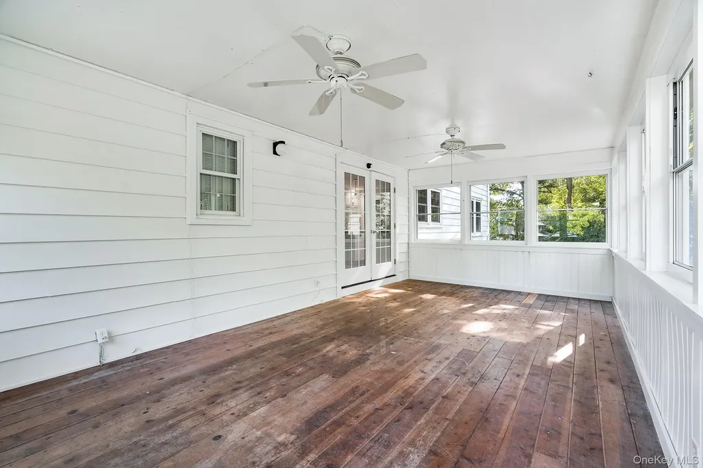 6 Old Mill Drive Poughkeepsie NY 12603
