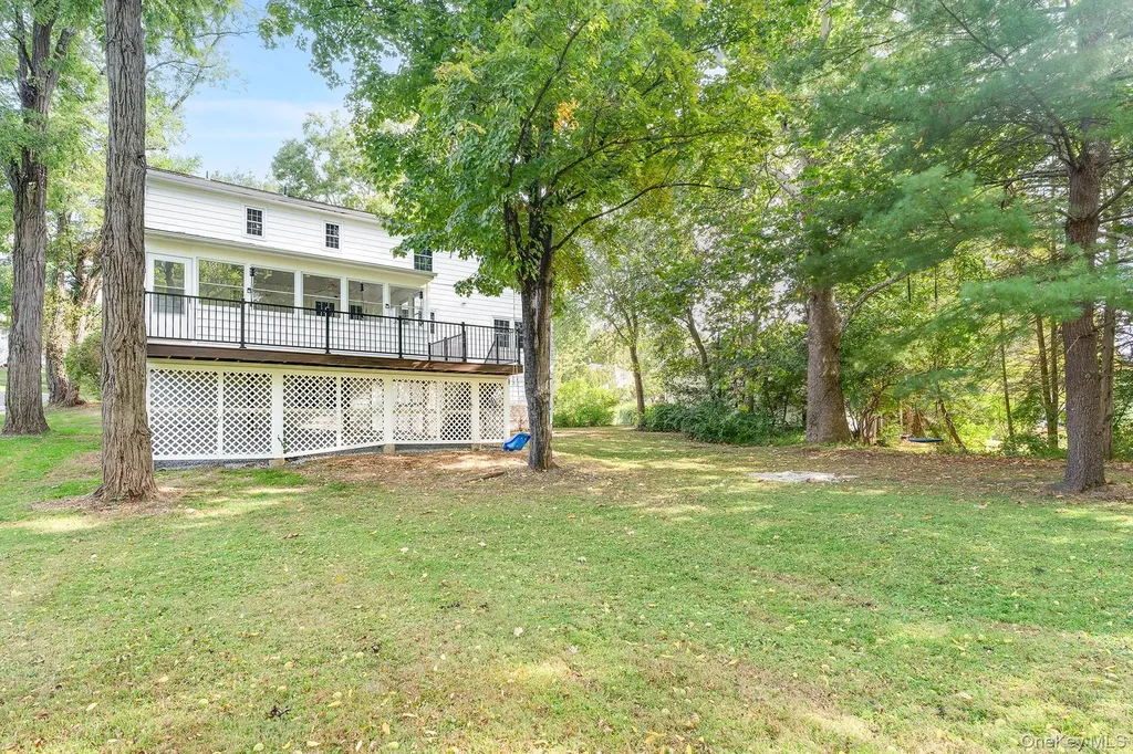 6 Old Mill Drive Poughkeepsie NY 12603