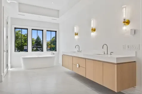 48 Lexington Avenue Greenwich CT 06830