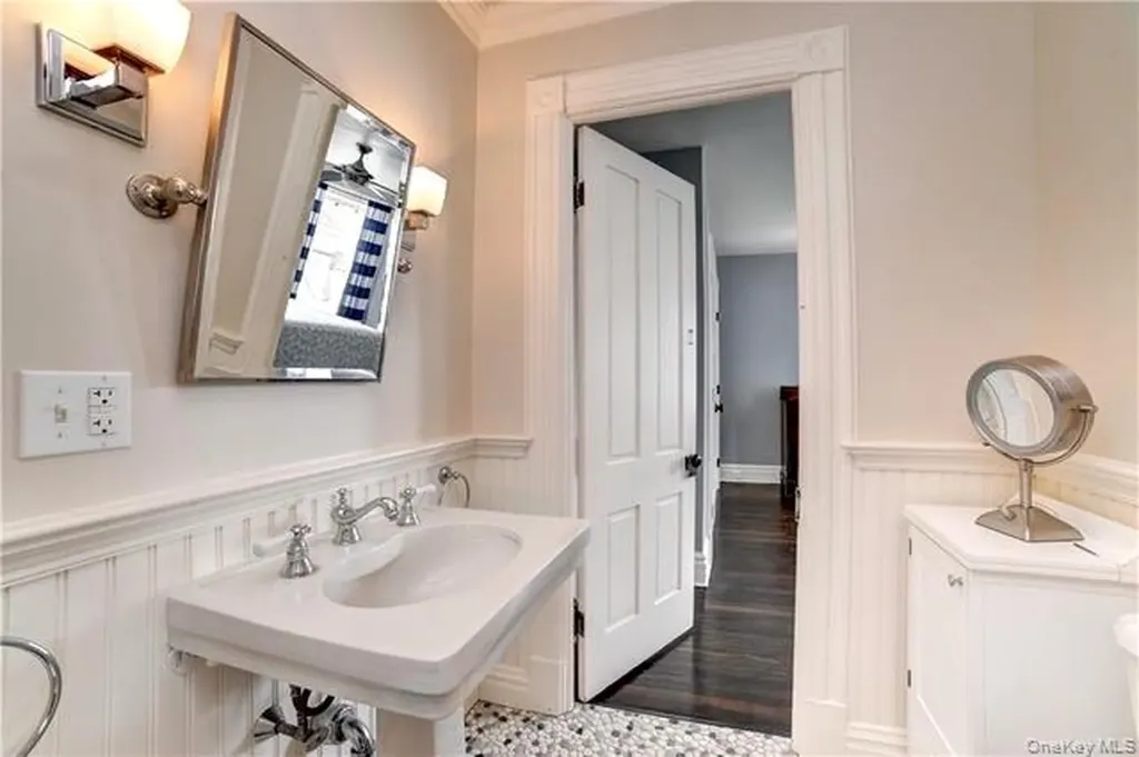 201 N Broadway Nyack NY 10960