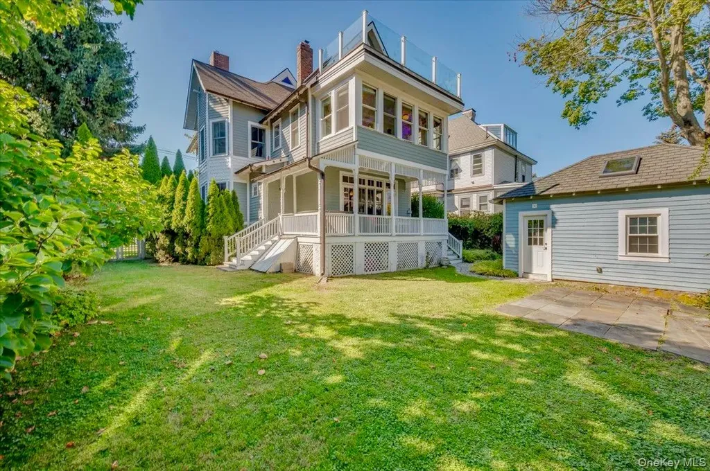 201 N Broadway Nyack NY 10960