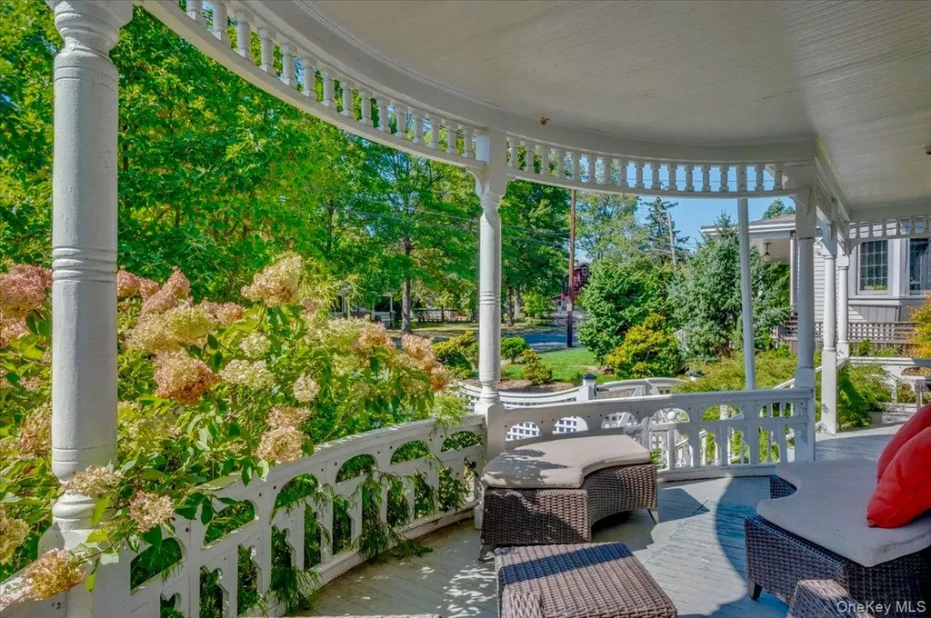 201 N Broadway Nyack NY 10960