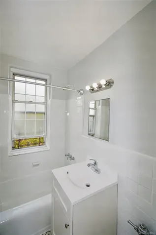 786 Bronx River Bronxville NY 10708