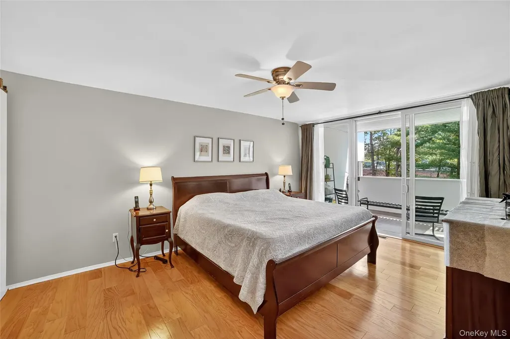1504 Fox Glen Drive Hartsdale NY 10530