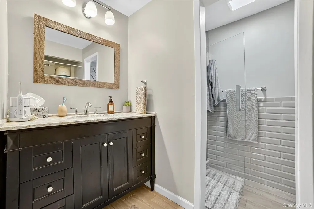 1504 Fox Glen Drive Hartsdale NY 10530