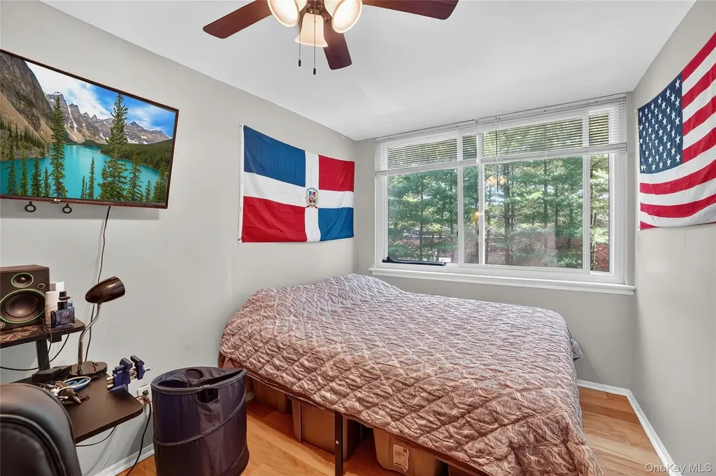 1504 Fox Glen Drive Hartsdale NY 10530