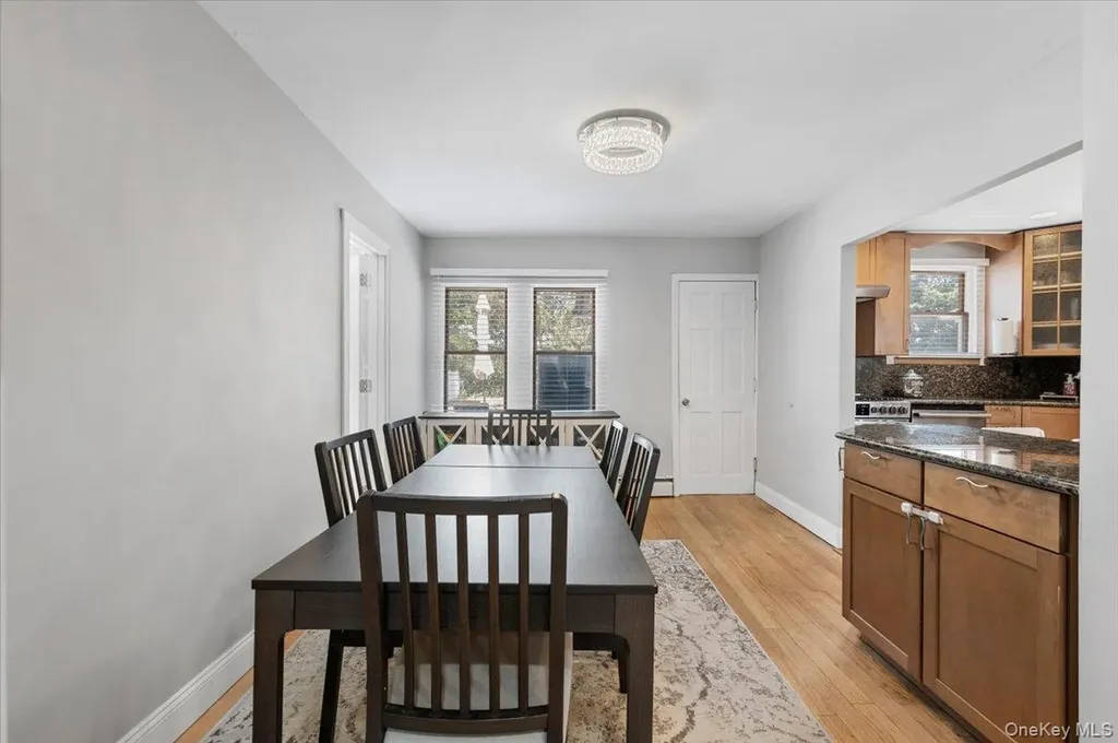 33 Prospect Avenue Lynbrook NY 11563