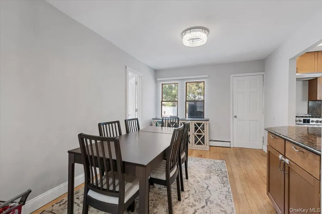 33 Prospect Avenue Lynbrook NY 11563