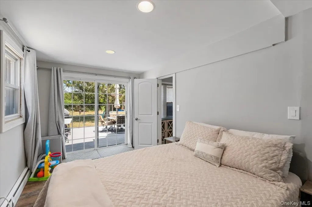 33 Prospect Avenue Lynbrook NY 11563