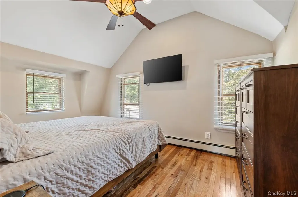 33 Prospect Avenue Lynbrook NY 11563