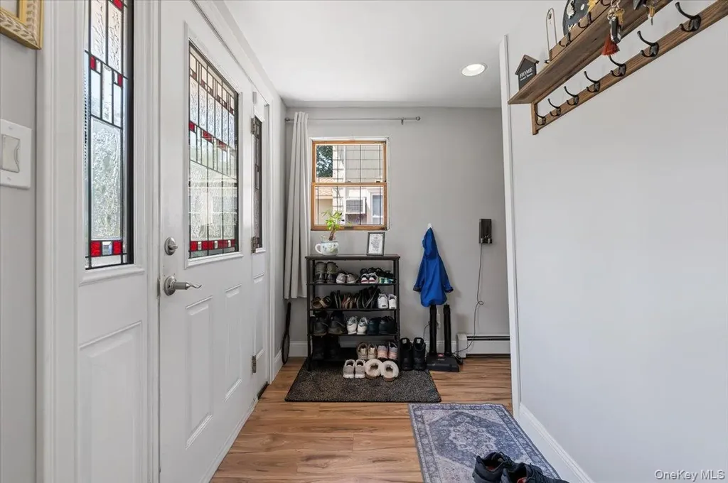33 Prospect Avenue Lynbrook NY 11563