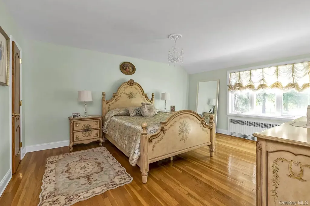 15421 Bayside Avenue Flushing NY 11354