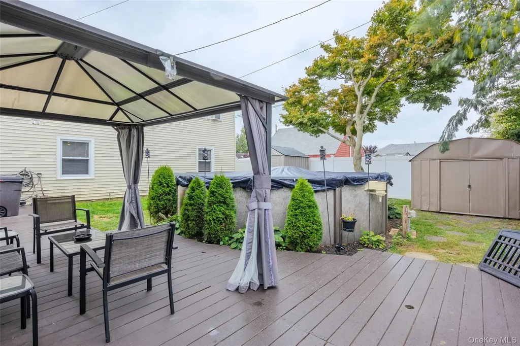45 Forge Lane Levittown NY 11756