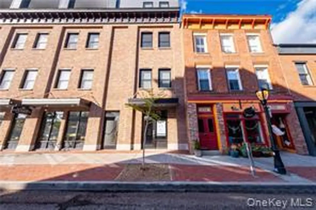 226 Main Street Beacon NY 12508