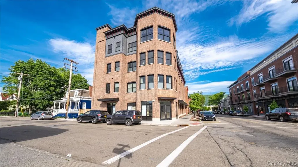 226 Main Street Beacon NY 12508