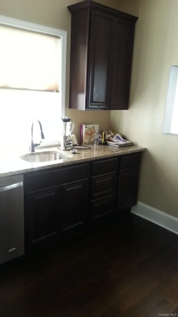 44 Chippewa Road Yonkers NY 10710
