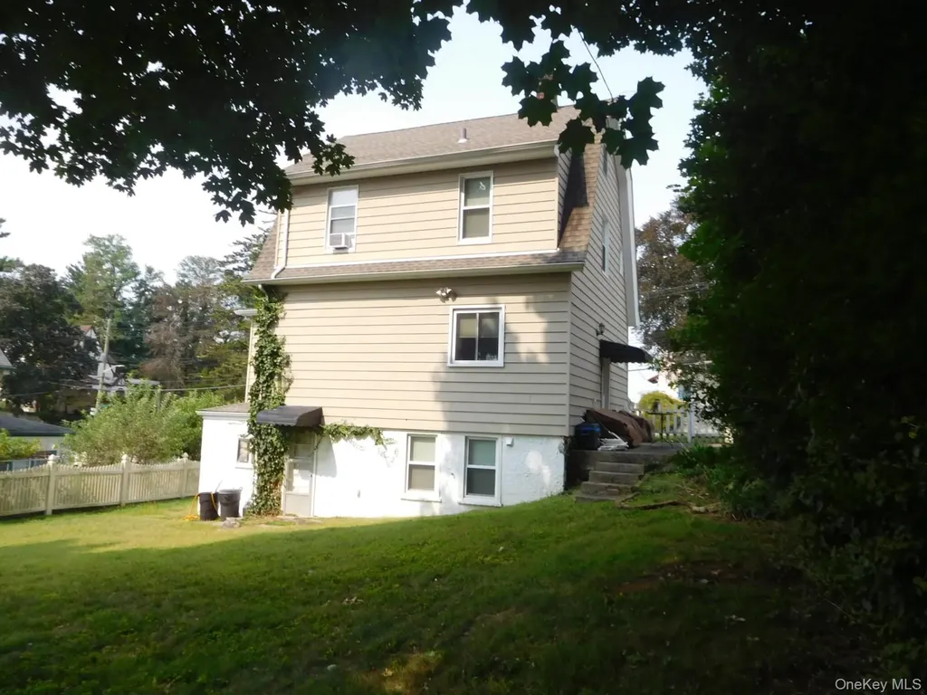 44 Chippewa Road Yonkers NY 10710