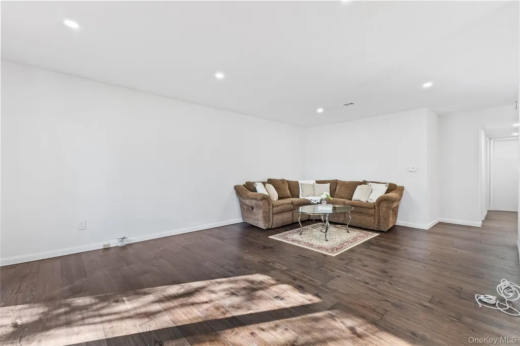 105 Cherry Hill Drive Poughkeepsie NY 12603