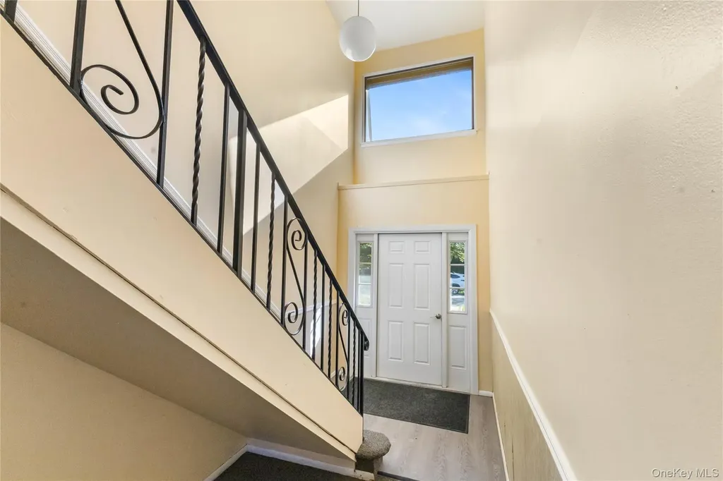105 Cherry Hill Drive Poughkeepsie NY 12603