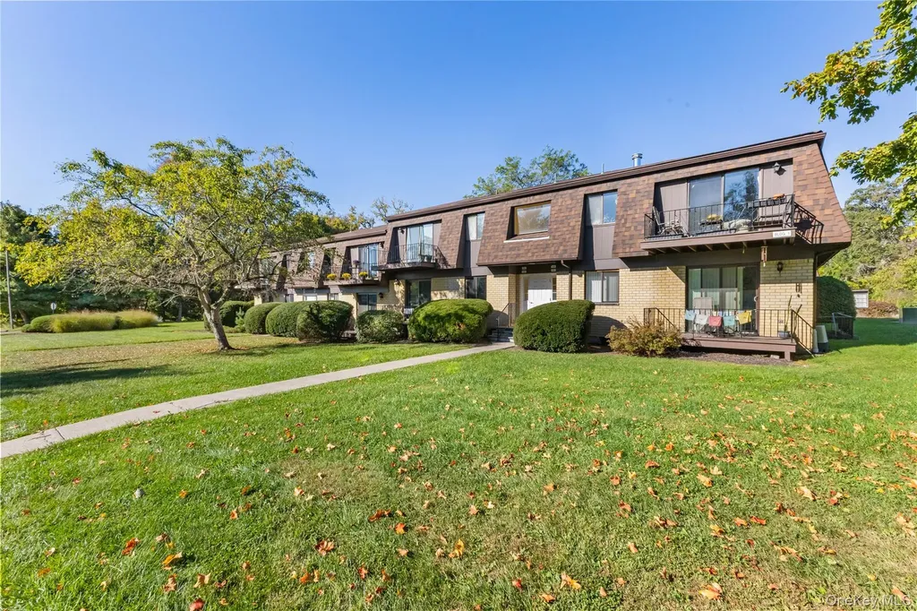105 Cherry Hill Drive Poughkeepsie NY 12603