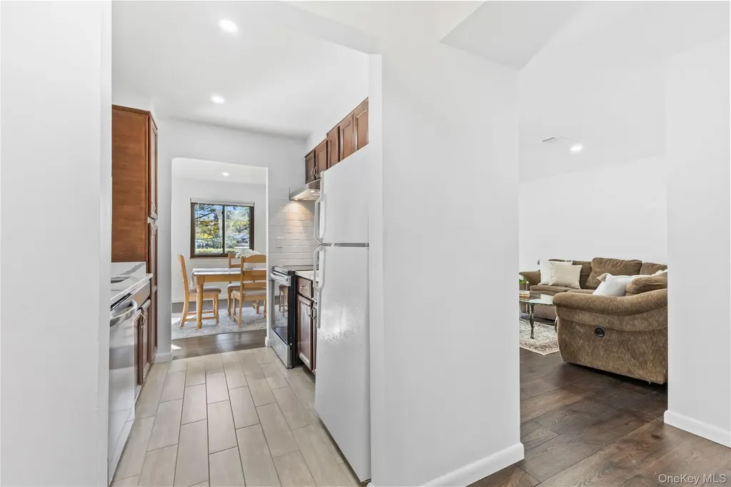 105 Cherry Hill Drive Poughkeepsie NY 12603