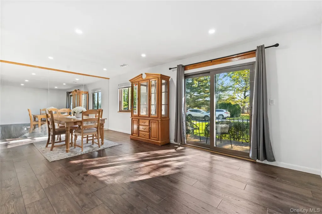 105 Cherry Hill Drive Poughkeepsie NY 12603