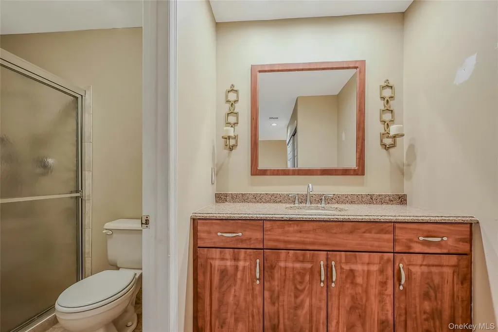 244 Glen Drive Ridge NY 11961