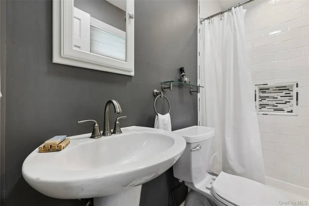 414 Kings Highway Tappan NY 10983