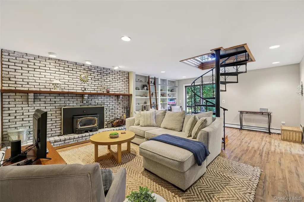 414 Kings Highway Tappan NY 10983