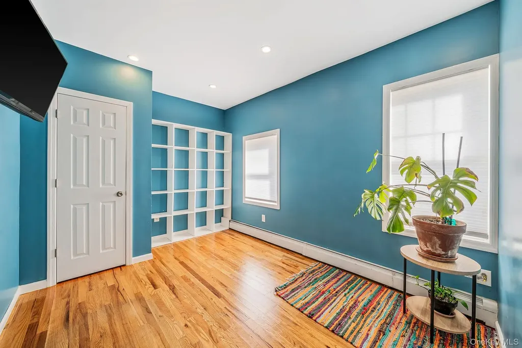94 Richard Avenue Islip Terrace NY 11752