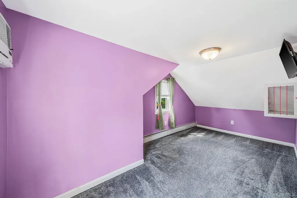 94 Richard Avenue Islip Terrace NY 11752