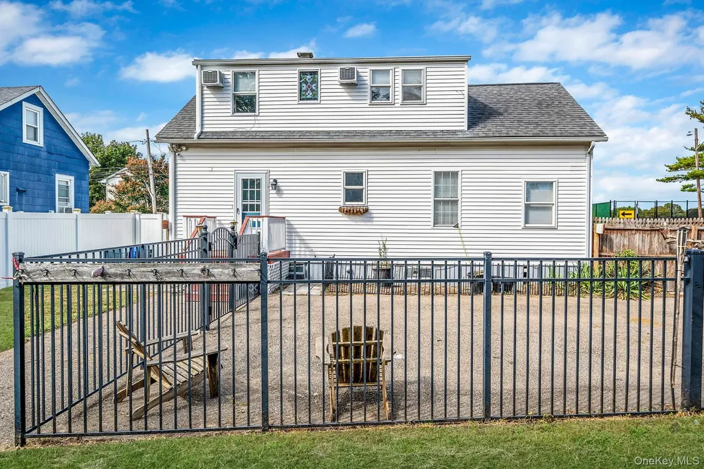 94 Richard Avenue Islip Terrace NY 11752