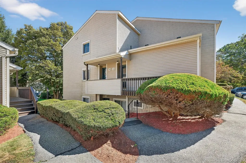3105 Village Drive Brewster NY 10509