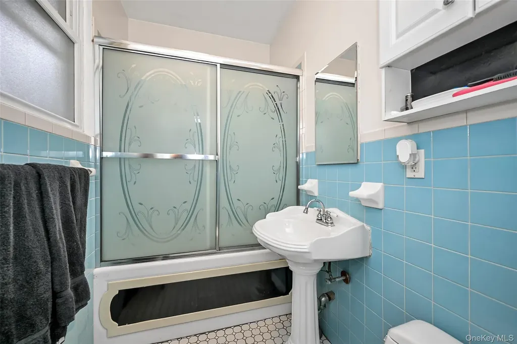 758 Glenmore Avenue Brooklyn NY 11208