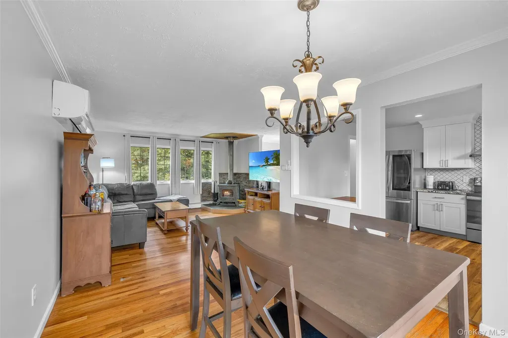 29 Cornfield Road Middletown NY 10940