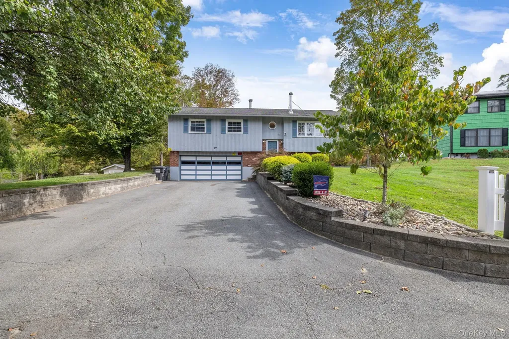 29 Cornfield Road Middletown NY 10940