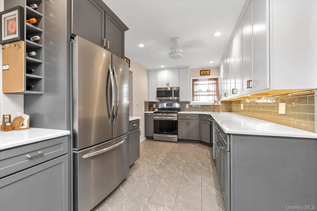 46 Forest Avenue Valley Stream NY 11581