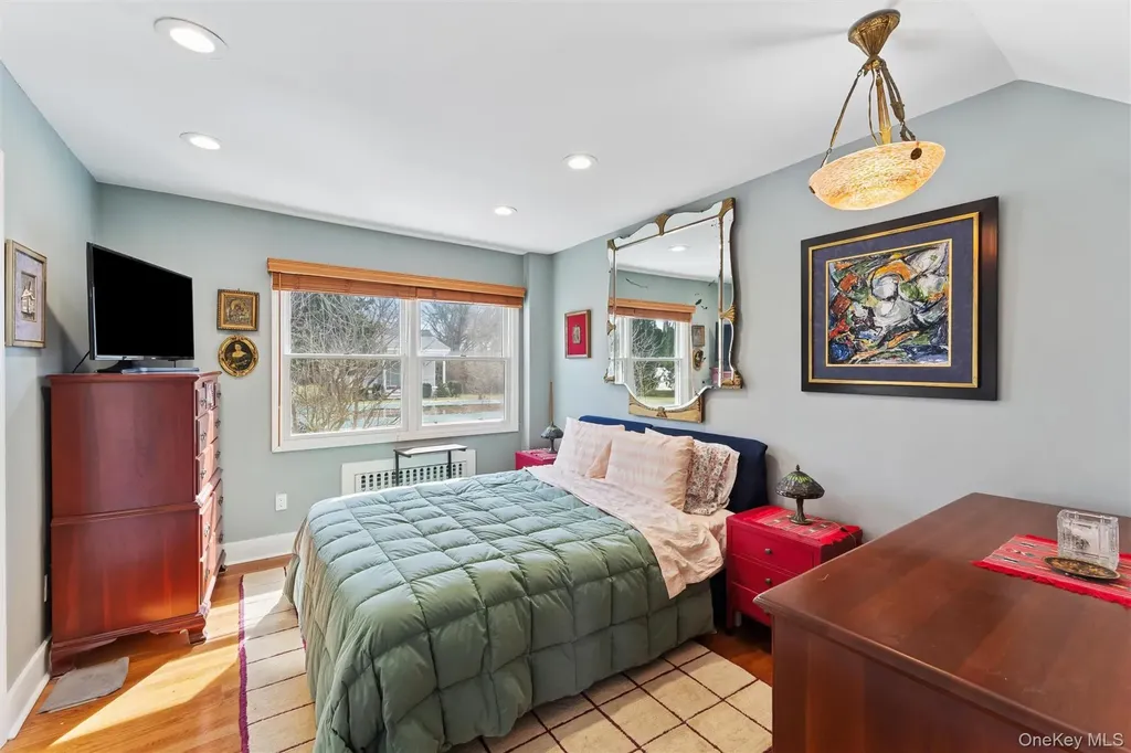 11 Oneck Road Westhampton Beach NY 11978