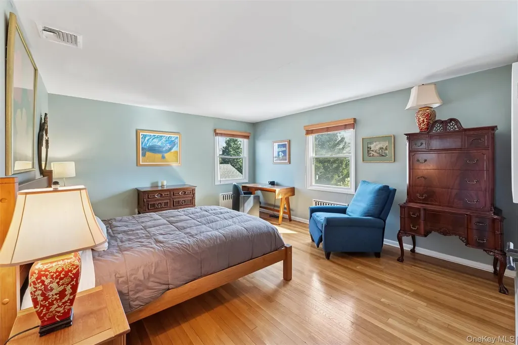 11 Oneck Road Westhampton Beach NY 11978