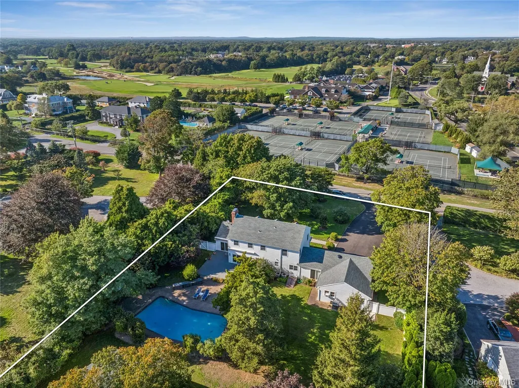 11 Oneck Road Westhampton Beach NY 11978
