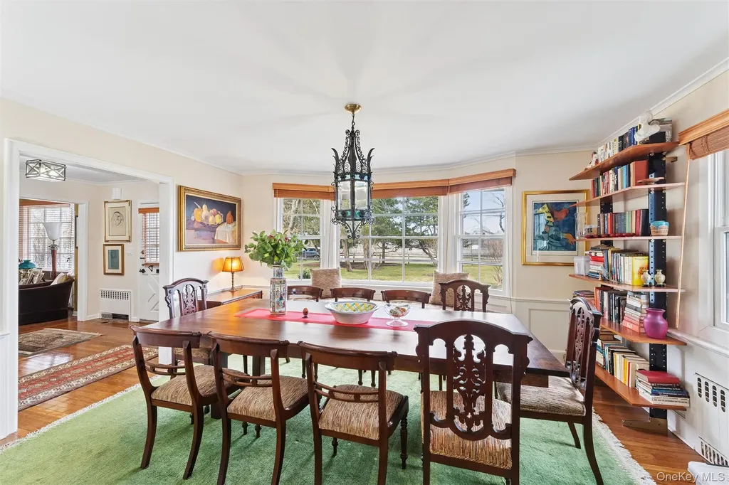 11 Oneck Road Westhampton Beach NY 11978