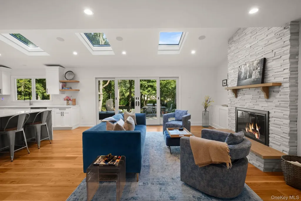 511 Wolf Hill Road Dix Hills NY 11746