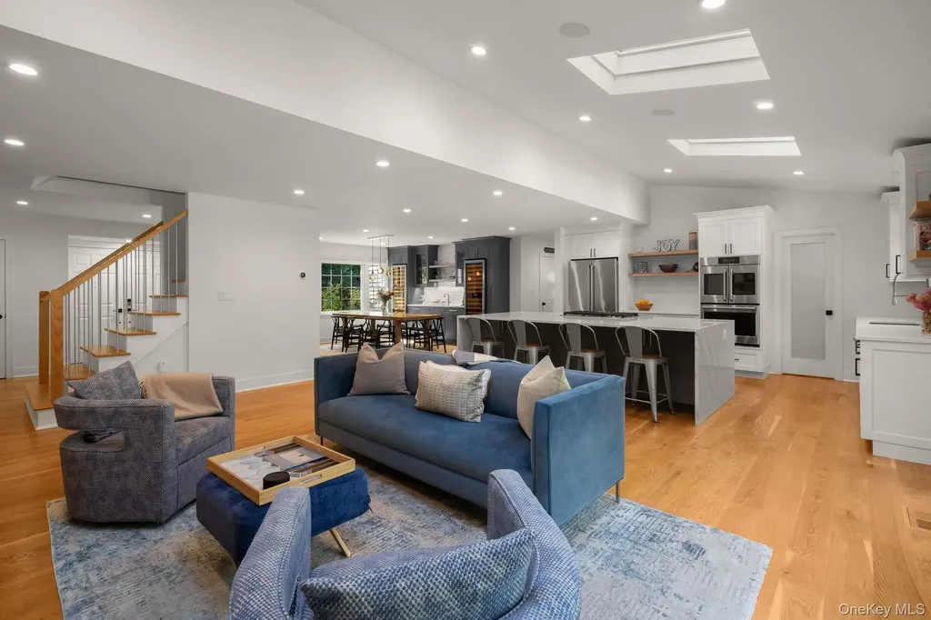 511 Wolf Hill Road Dix Hills NY 11746