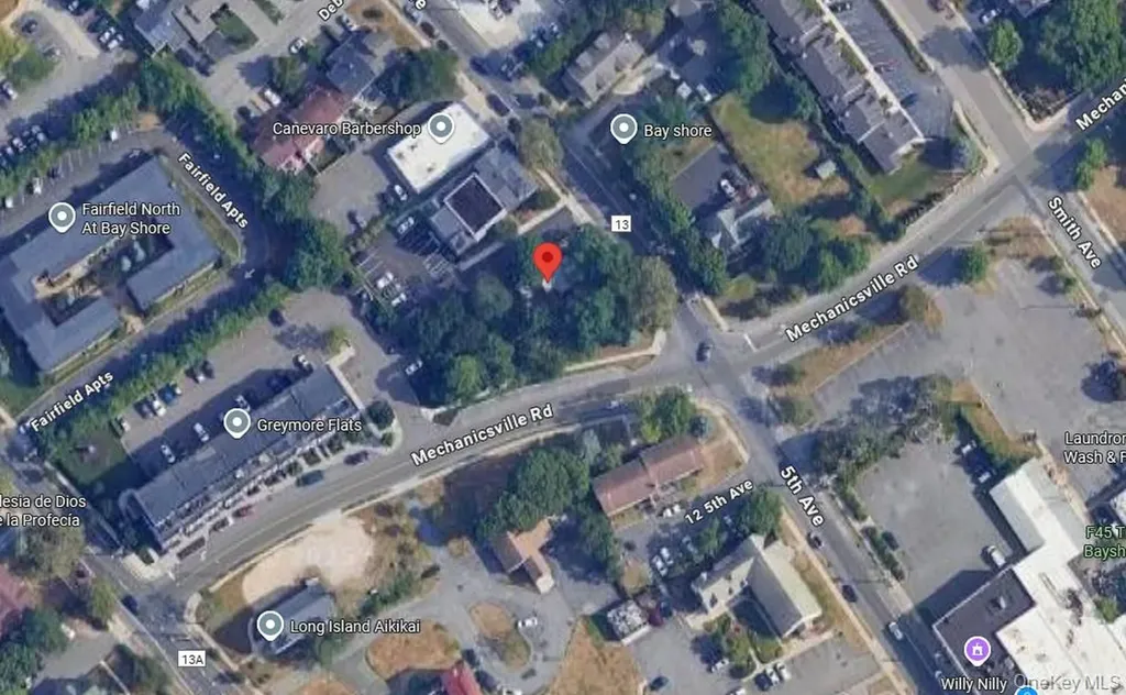 24 5th Avenue Bay Shore NY 11706