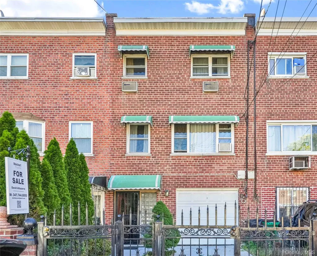 1472 Stickney Place Bronx NY 10469