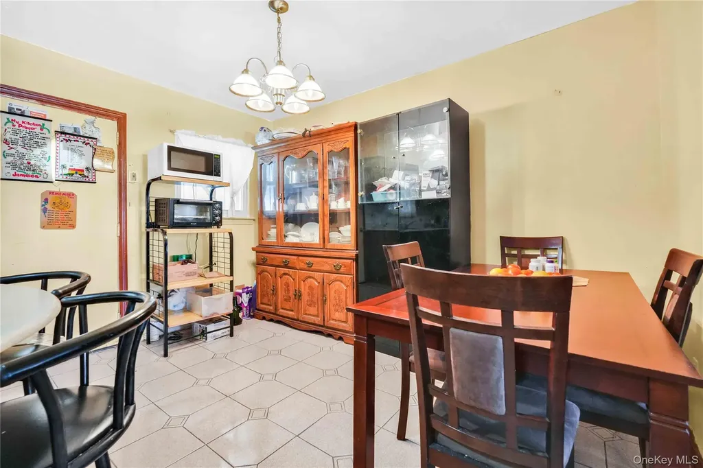 1472 Stickney Place Bronx NY 10469